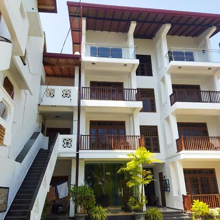 Shanika Beach Inn Tangalle Extérieur photo
