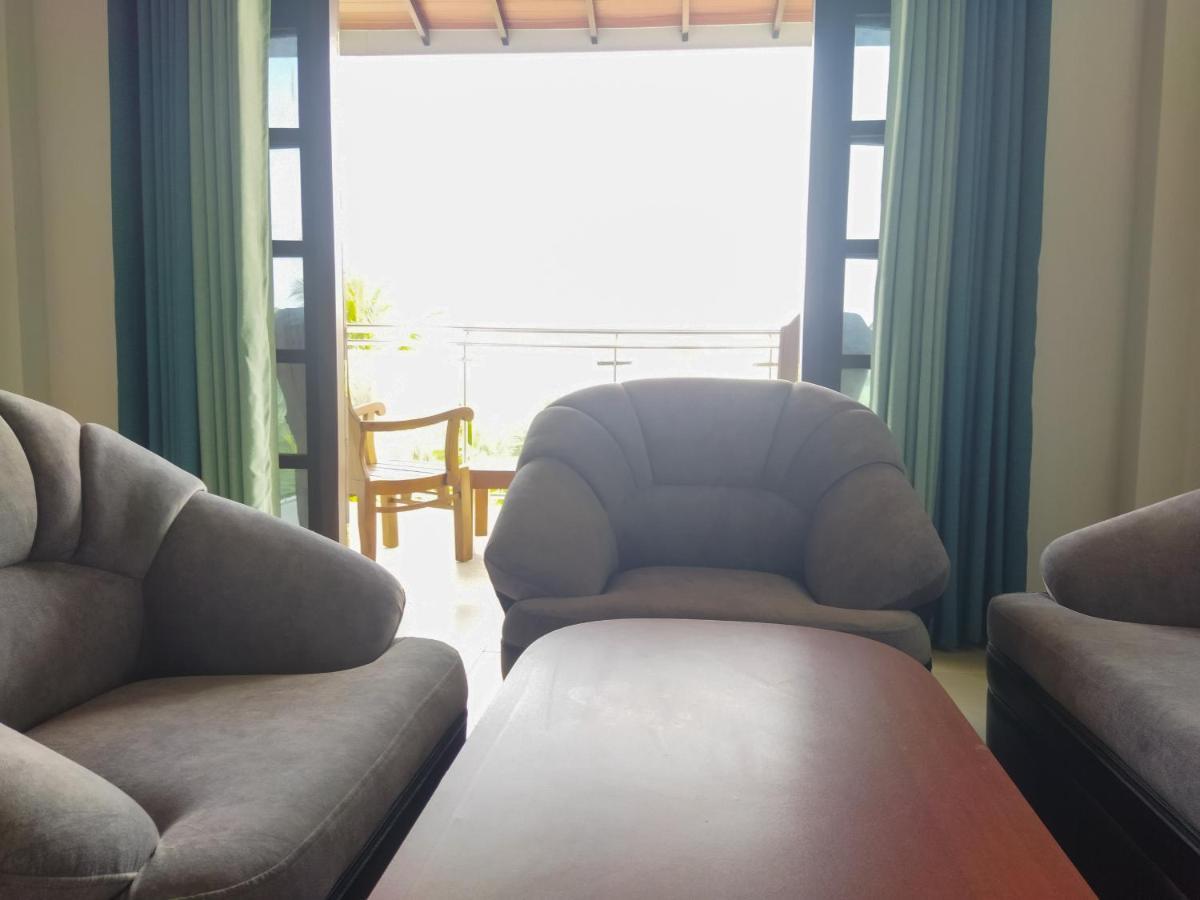 Shanika Beach Inn Tangalle Extérieur photo
