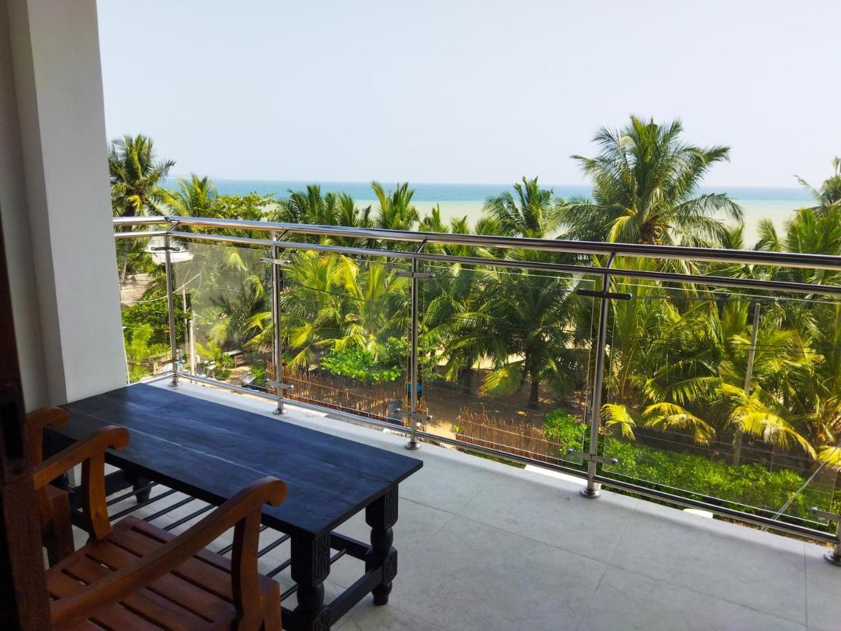 Shanika Beach Inn Tangalle Extérieur photo