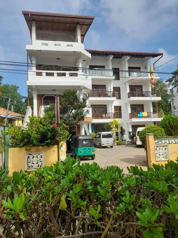 Shanika Beach Inn Tangalle Extérieur photo