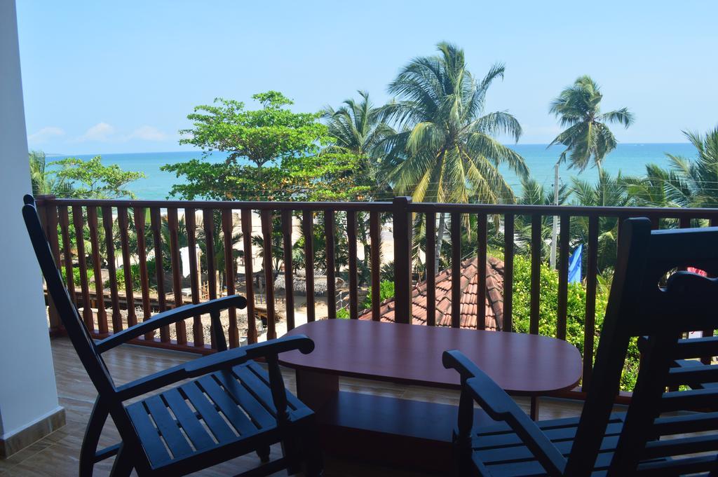 Shanika Beach Inn Tangalle Extérieur photo