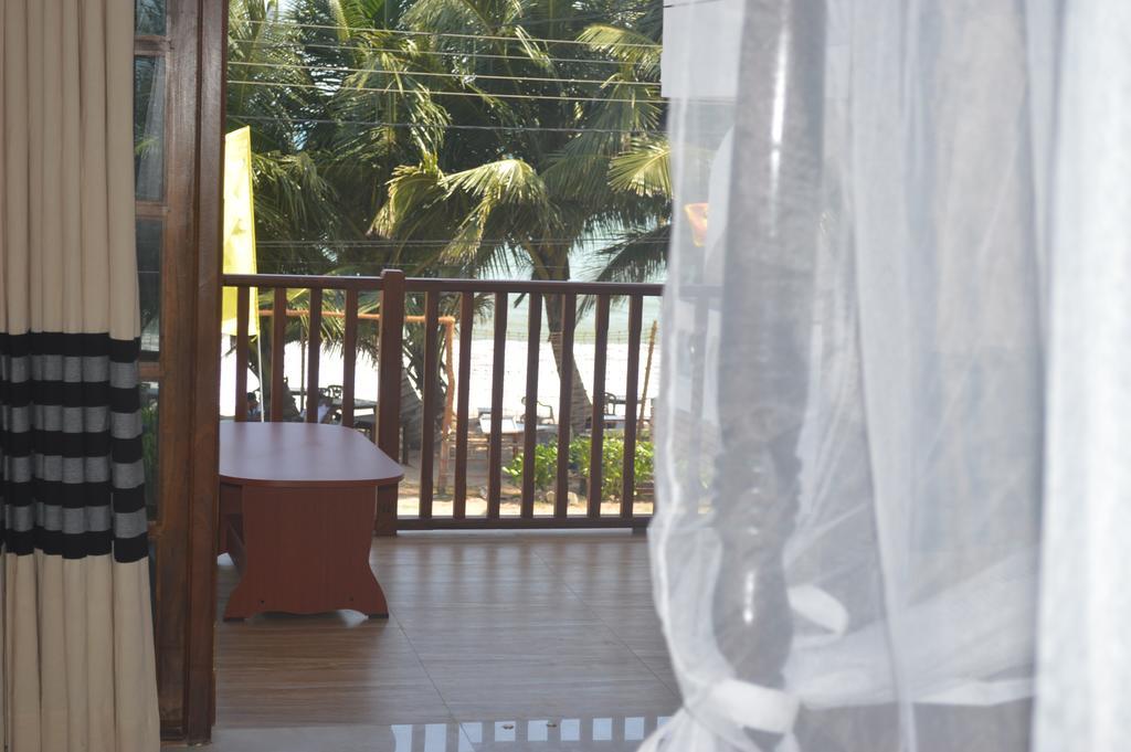 Shanika Beach Inn Tangalle Extérieur photo