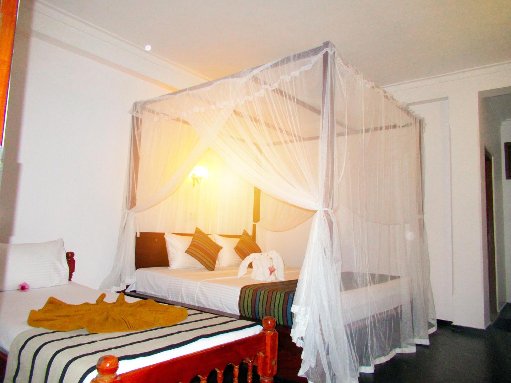 Shanika Beach Inn Tangalle Extérieur photo
