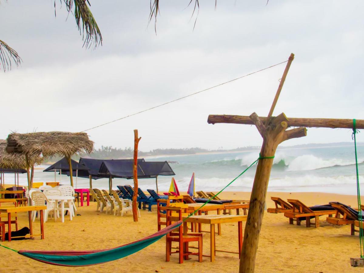 Shanika Beach Inn Tangalle Extérieur photo